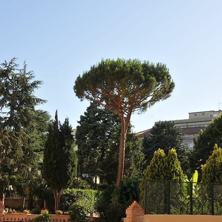 Alessandro III Rome Exterior photo